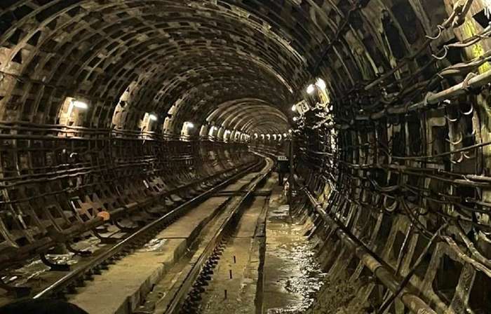 Відновлення метро на Теремках