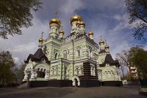Свято-Покровський жіночий монастир.