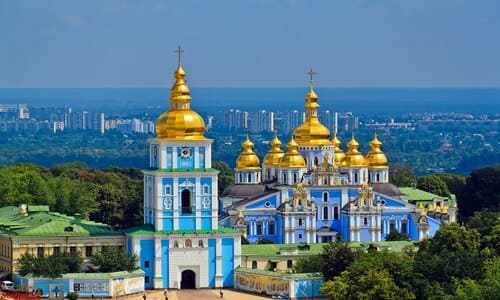 Михайлівський золотоверхий монастир: історія храму та цікаві факти