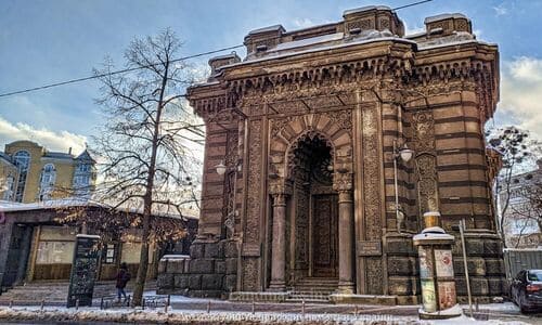 Караїмська кенаса в Києві: історія, легенди та цікаві факти.