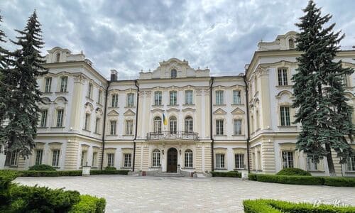Кловський палац: шедевр стилю бароко і вікно в минуле Києва.