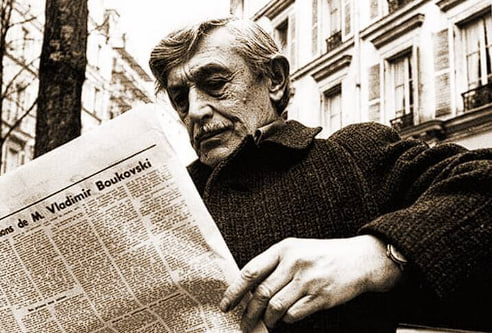 Чому Віктор Некрасов залишив СРСР: хроніка еміграції письменника
