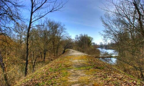 Кемпінг на природі Києва - Жуків острів